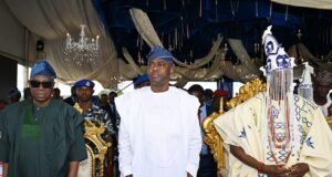 Makinde says 48km Iddo – Eruwa road for completion in 11months, coronates, unveil new Eleruwa