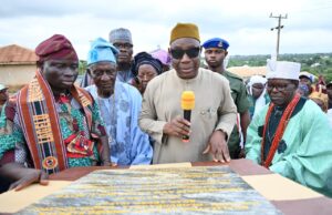 Makinde commissions 5.9km dualised Akobo-Ojurin-Olorunda Abaa road