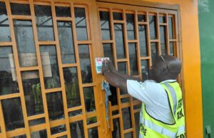 Oyo seals 15 veterinary outlets, confiscates goods