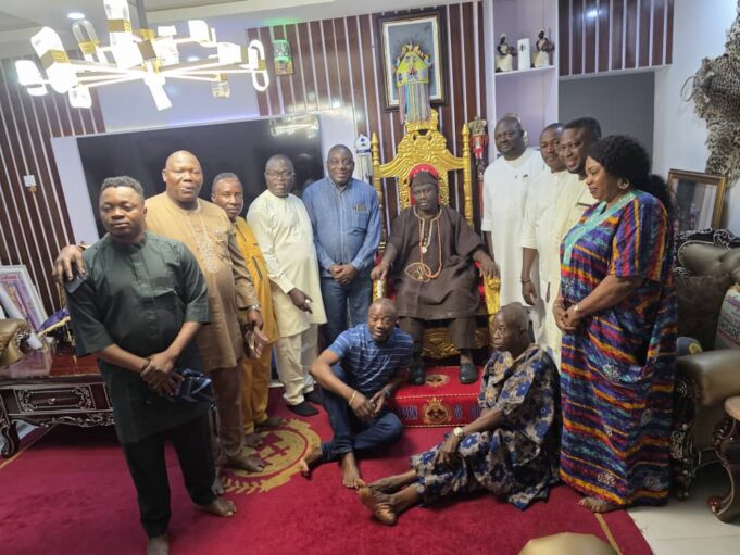 Alaafin lauds Makinde on security, OYHA on oversight visit to LGAs, LCDAs