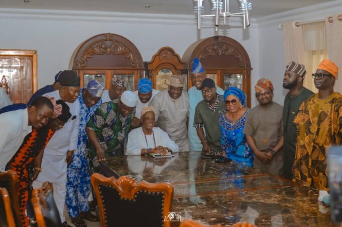 Oyo Assembly delegation visit Olubadan-Designate
