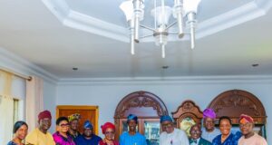 Olubadan: UI VC leads management team on royal visit to Oba Ladoja