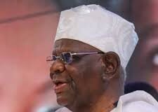 Sen. Alli celebrates Bashorun Kola Daisi @ 93