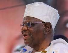 Sen. Alli celebrates Bashorun Kola Daisi @ 93