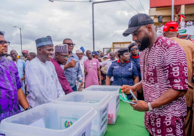 Oyo Speaker applauds PDP state congress, congratulates Ogungbenro, other excos