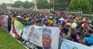 2027: Oyo groups urges Makinde to run for presidency