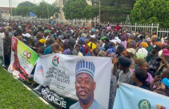 2027: Oyo groups urges Makinde to run for presidency