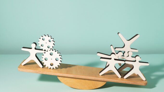 The paradox of power: Why power demands deliberately empathy