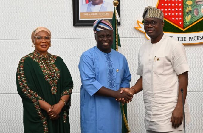 Makinde justifies sack of SSG, swears in newly-appointed Prof Babatunde