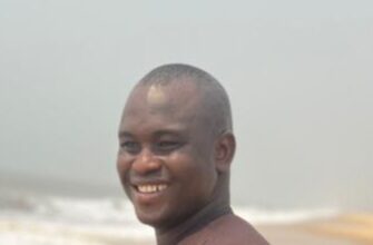 Strategic communication in security: Informing without alarming