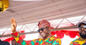 Alli says Makinde is clueless, an embarrassment to Oyo State