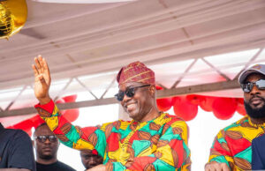 Alli says Makinde is clueless, an embarrassment to Oyo State
