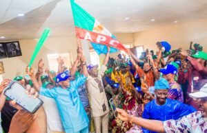 Oyo 2027: PDP candidate, Accord aspirant, 3,000 others defect to APC