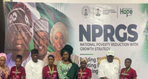 Poverty reduction drive: FG empowers 700 youths in Oyo, targets 5million jobs via NPRGS