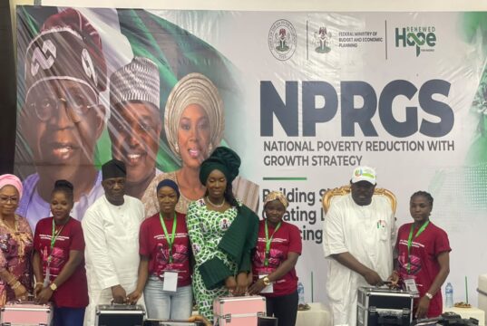Poverty reduction drive: FG empowers 700 youths in Oyo, targets 5million jobs via NPRGS